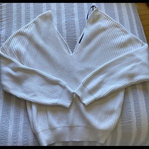 Forever 21 never been worn, women’s sweater!